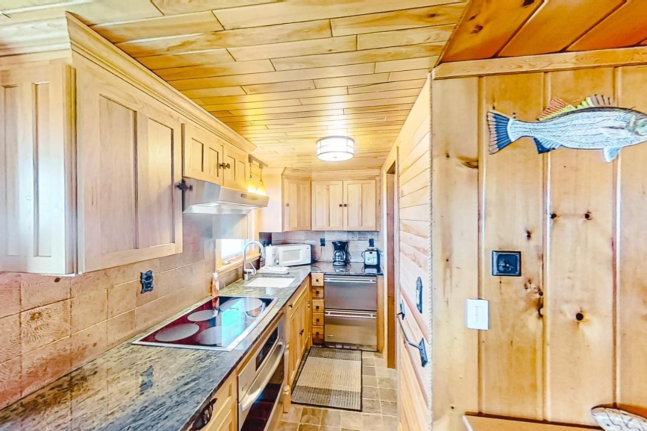 Dune Grass Shores Beulah Exterior photo